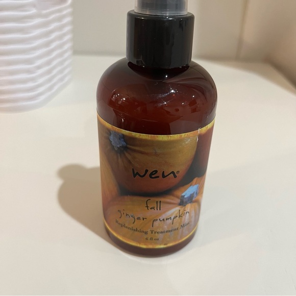 Wen Haircare Fall Ginger Pumpkin Replenishing Hair Mist - Picture 5 of 6